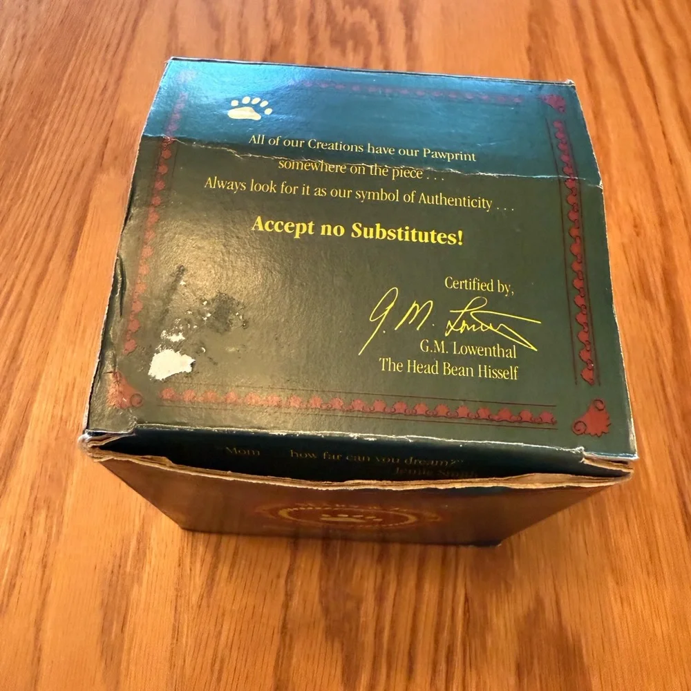 Vintage Boyds Bears Holiday Figurine